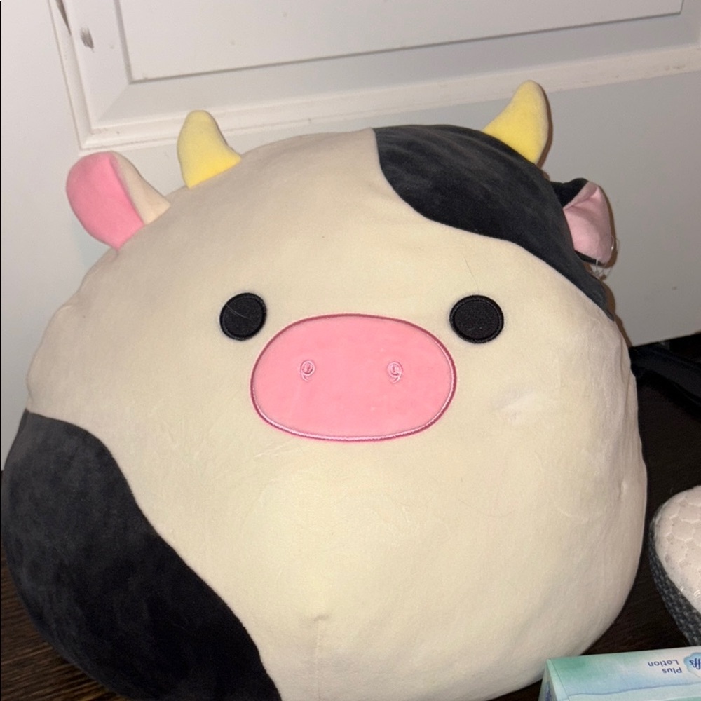 Squishmallows 12 inch connor the cow without tag